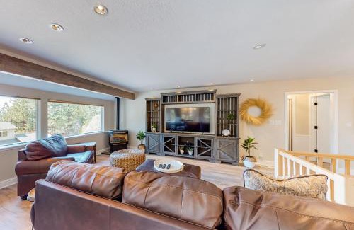Tahoe Village House | Lake Lookout