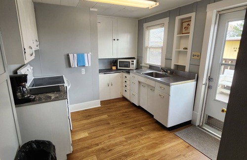 Lemoyne House | Lake Mac Lodge - a 4-bedroom house in charming Lemoyne. Relax and unwind.