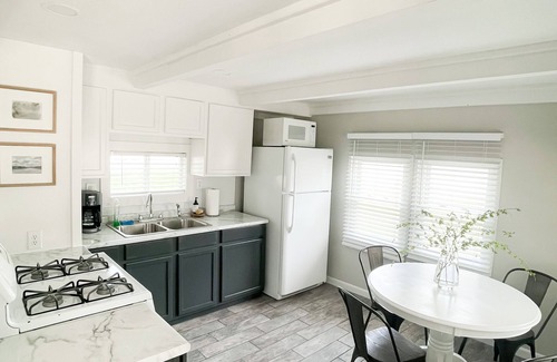 Lonergan House | Lake McConaughy Cabin within walking distance to beach!