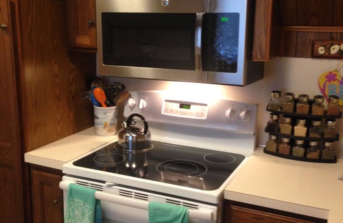 West Olive Cottage | Lake Michigan Cottage With 100ft Private Beach and near Grand Haven and Holland!