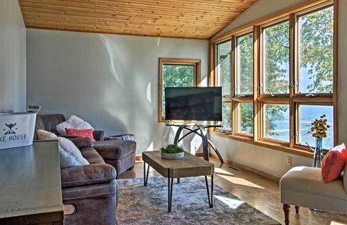 Miltona House | Lake Miltona Waterfront Home w/ Deck & Dock!