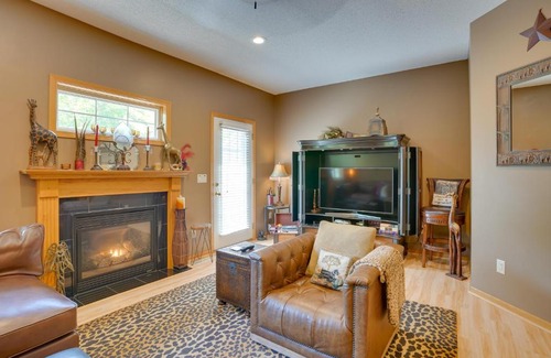 Navarre House | Lake Minnetonka Area Townhome Less Than 1 Mi to Boat Ramp!
