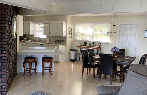 Marion House | Lake of Egypt 3 bedroom, 3 bath lake house with a sand beach . Sleeps 8