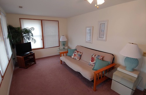 Sunrise Beach House | Lake of the Ozarks Getaway - Lakefront Property #16B