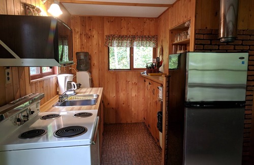 Sioux Narrows Nestor Falls Cabin | Lake of the Woods - quiet waterfront cabin, great fishing