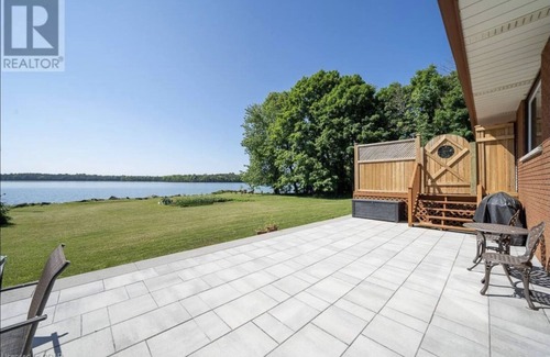 Prince Edward Cottage | Lake On The Mountain Paradise