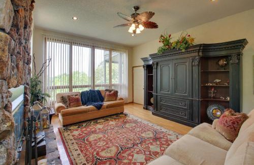 Mount Ida Apartment | Lake Ouachita Vacation Rental with Community Pool
