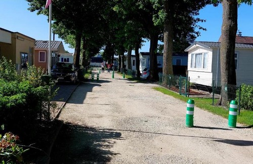Overmere Other | Lake Park