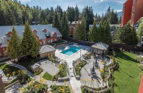 Whistler Creekside Apartment | Lake Placid Lodge by Whiski Jack