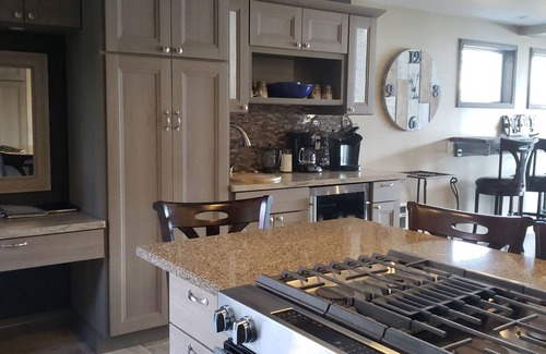 Amanda Park House | Lake Quinault Vacation Home/Breathtaking View! Located in Olympic National Park