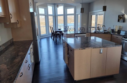 Camdenton House | Lake Rental by INI Properties