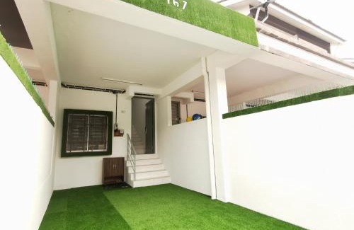Puchong House | Lake Residence 167 aesthetic lakeview 1st floor