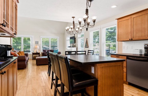 Spring Lake House | Lake Retreat | 3 Bed, 2 Bath