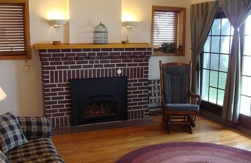 Watertown Cabin | Lake Retreat Close to Town and Enjoy Nature on Bike Trail