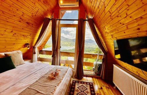 Bistrita Bargaului Ski Chalet | Lake Retreat Colibita