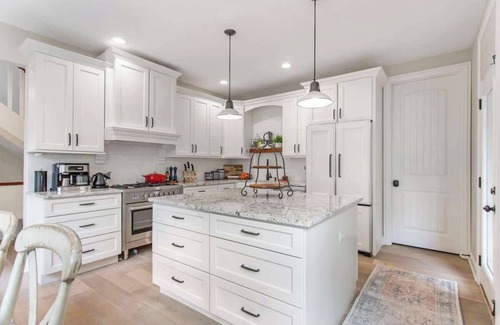 West Olive House | Lake Ridge | Hot Tub | New Listing