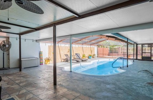 Cypress Gardens House | Lake Roy · Spacious Legoland area pool home