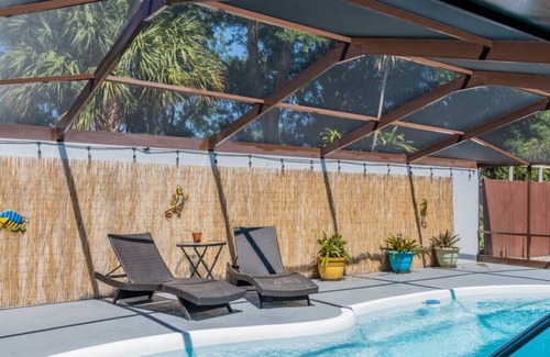 Cypress Gardens House | Lake Roy · Spacious Legoland area pool home