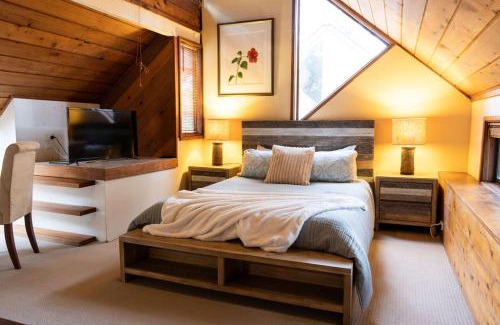 Emerald Beach Bed & Breakfast | Lake Russell Retreat
