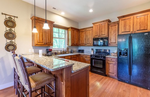 Bear Lake Reserve Condo | Lake Side Condo - Resort Condo In Bear Lake Reserve, Lake Views