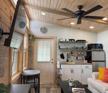 Punta Gorda House | Lake side tiny home