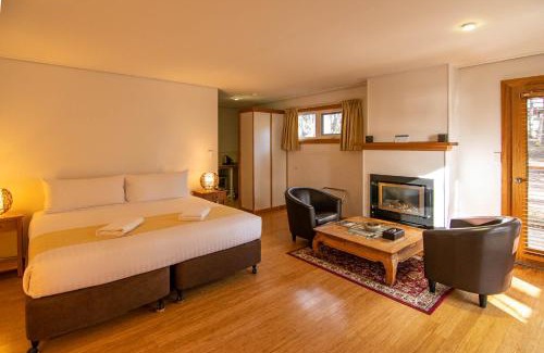 Lake St. Clair Cabin | Lake St Clair Lodge