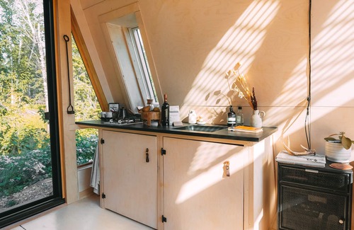 Grand Marais Cabin | Lake Superior A-Frame w/Sauna-Near GM + Dog Friendly. 1min Walk to Beach.