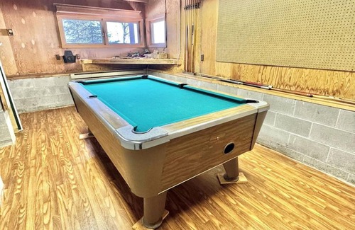 Grand Marais House | Lake Superior Retreat Private Wooded Haven with Panoramic Views
