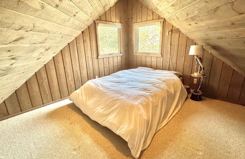 Grand Marais House | Lake Superior Retreat Private Wooded Haven with Panoramic Views
