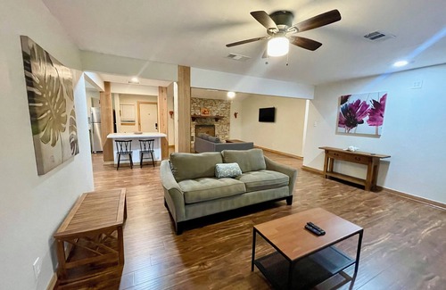 Hudson Bend House | Lake Travis Home, waterfront property, 4 bed 3 bath, Austin
