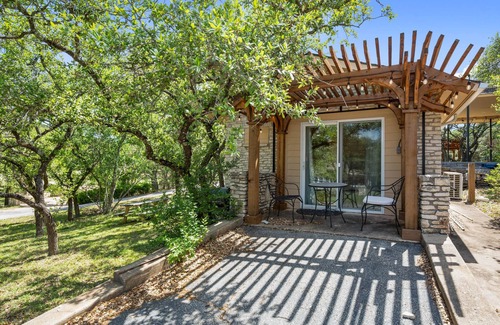 Volente Apartment | Lake Travis Studio near Volente