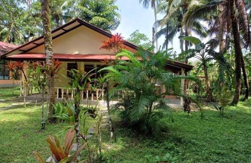 Khuk Khak Beach Resort | Lake View Bungalows