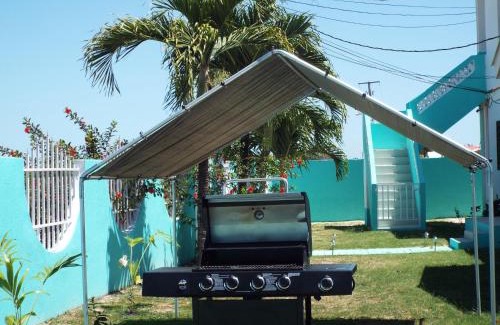 Ladyville Apartment | LAKE VIEW CONDO