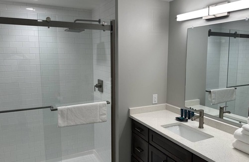 Canandaigua Condo | Lake view condo on Canandaigua Lake