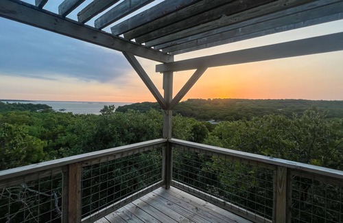 Pottsboro House | LAKE VIEW from Treetop Tower - 2 min to Boat Ramp