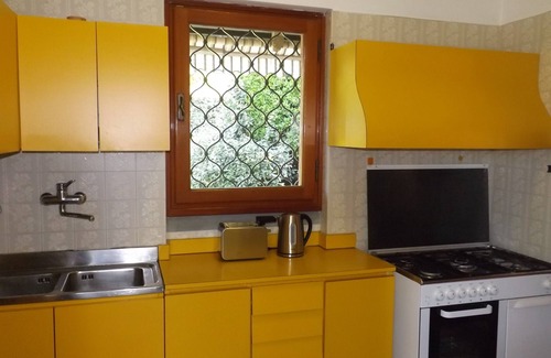 Portese House | LAKE VIEW SINGLE VILLA: 300 MT FROM THE LAKE
