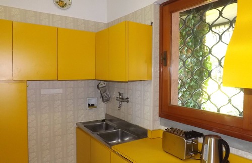 Portese House | LAKE VIEW SINGLE VILLA: 300 MT FROM THE LAKE