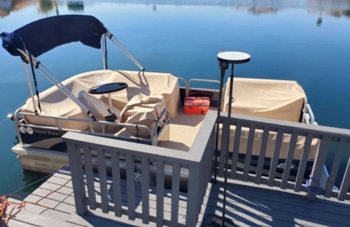 Arrowhead Lakes House | Lake View Luxury Castle Retreat