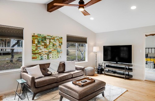Spicewood House | Lake View Memories