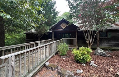 Mount Ida Cottage | Lake view three bedroom, three bath cottage with private hot tub overlooking Lake Ouachita. by RedAwning