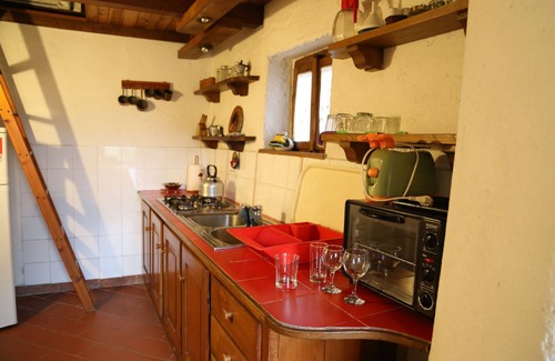 Camporgiano House | Lake view villa in Garfagnana Tuscany Lucca