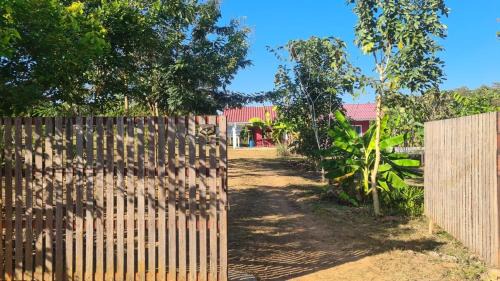 Mueang Ngai House | Lake Villa Exclusive Tropical Garden Retreat