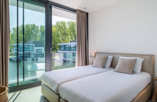Arnemuiden Villa | Lake villa on the Veerse Meer with dock - Harbour Villas Zeeland - 10 persons