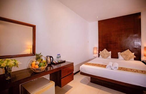 Mahasenpura Hotel | Lake Wind Resort