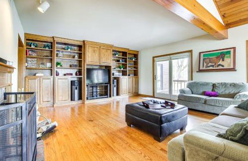 Menasha House | Lake Winnebago Family Retreat Dock and Deck!