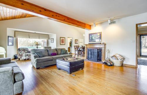 Menasha House | Lake Winnebago Family Retreat Dock and Deck!