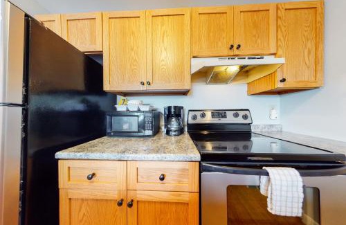 Gilford Apartment | Lake Winnipesaukee Retreat