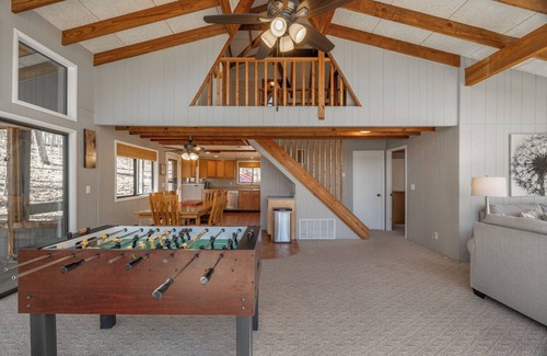 Wright City Ski Chalet | Lake Wren Chalet by Innsbrook Vacations!