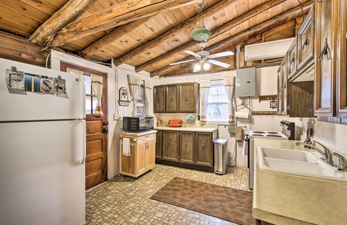 Rice Lake Cabin | Lakefront 1930’s Log Cabin w/Dock & Fire Pit!