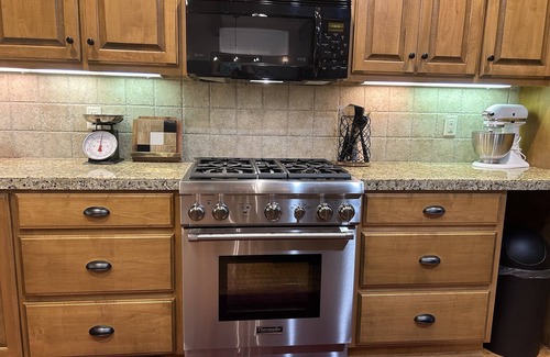 Drasco House | Lakefront, 4Bdr+Loft, 3Ba, Boat Ramp, Golf, Ping Pong, Foosball, No Pets